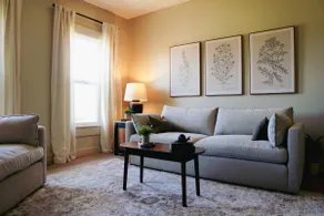 Spacious & Serene 4BR Historic Retreat - Image 2
