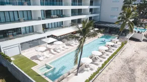 Lux Beachfront 3BR w/ Outdoor Kitchen | Panarea 4C - Image 3