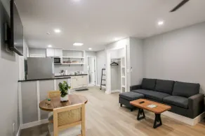 Nifty Nook | Simple Duplex Stay - Image 5