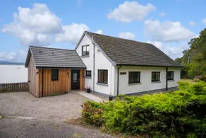 Linden House Fortrose - Image 2