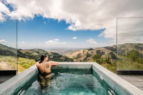 Lakay Monteverde with Heated Pool, Golf Cart, Breakfast - Image 4