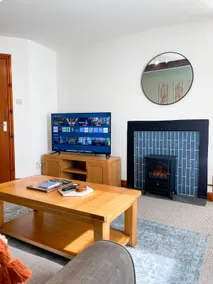 Borders Retreat, Cosy 1 Bed Flat - 3miles from M6 Jct45 - near A75, Gretna & Carlisle - Image 4