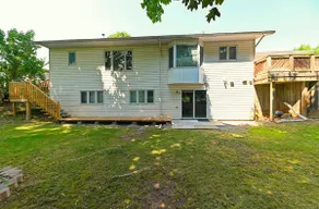 Spacious & Fully Private 2BR Unit On Ground Level - Image 4