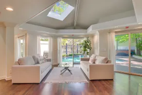 1 Mi to OU! Group Getaway w/ Game Room, Pool - Image 4