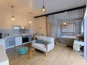 F2 Maisonette with outdoor space - Image 5