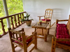 Novelyn's Seaview Hideaway - Image 3
