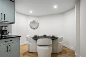 Private Sherwood Suite by Park - Image 4