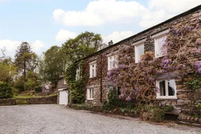 2 Hart Head Barn, Renovated Barn, Ambleside - Image 5