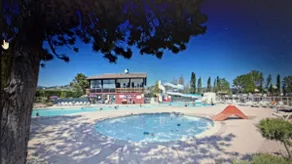 Mobile home on the banks of the Rhône - Image 5