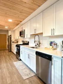 Downtown 2BR • 2 Baths • Walk to PPAC & Dining - Image 4