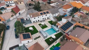 LA CASA DEL CAMINERO Piscina climatizada - Image 2