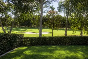 Golfside Escape – Stylish 3BR Townhouse in Robina - Image 5