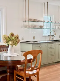 Remodeled Echo Valley 2 Bedroom Vintage Farmstead - Image 3