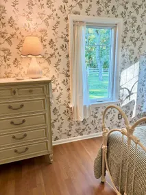 Remodeled Echo Valley 2 Bedroom Vintage Farmstead - Image 5