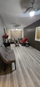 Private sector house 15 min Airport we invoice - Image 5