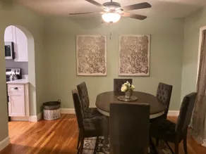 Charming Craftsman Cottage - Image 4