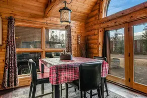 The Lodge - Image 4
