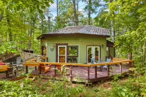 Double Barrel Retreat – Rustic Cabin near Clayton - Image 2