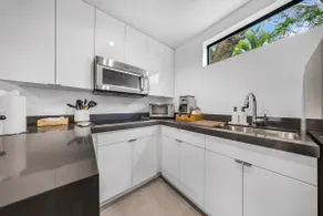 Comfortable House Design D. Pool and Barbecue - Image 4