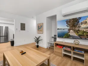 Artists Collection – Creative Hideaway - Sleeps 6 - Image 2