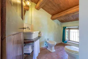 Relax in a Country House with a swimming pool [opportunity!] - Image 3