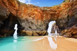 Luxury Penthouse & Spa - Image 2