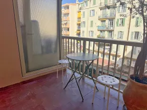 Hypercenter Apartment - Terrace/Air conditioning - 6 people - Image 3