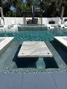NEWLY Remodeled, Pool Royale Haven in Tampa - Image 2