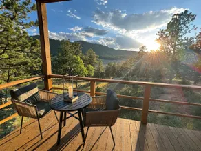 Luxury Mountain Chalet w/hot tub, Sauna and Views - Image 2
