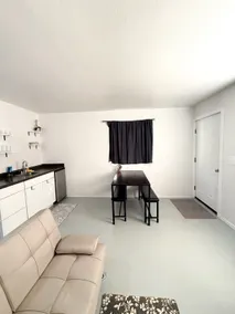 Hobby Farm Hideaway - Image 4