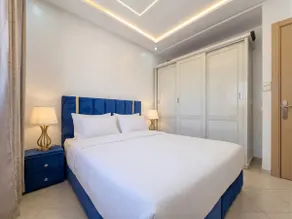 Dar Al Khayma - Sapphire Suite with Balcony - Image 5