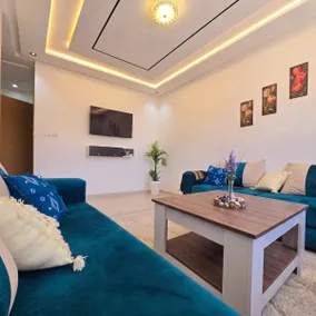 Dar Al Khayma - Sapphire Suite with Balcony - Image 3