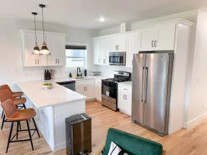 New & Modern 3BR/2BA Apartment-World cup friendly - Image 4