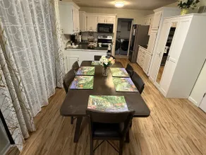 Comfy 3-Bedroom Escape w/ Jacuzzi + Garage - Image 5