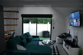 Eden House - Image 5