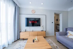 Sleek Cozy 1BR Retreat near JKIA, SGR Gateway Mall - Image 3