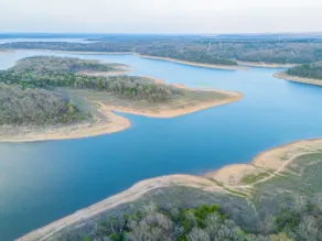 Sugar Loaf Escapes - Bull Shoals Lake - Image 2
