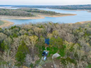 Sugar Loaf Escapes - Bull Shoals Lake - Image 3