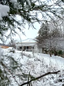 Hidden Creek Schoolhouse - Image 4