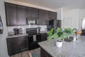 Bluegrass Nest- Sleeps 8 - Image 4