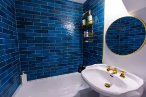 Charming Walkout Suite w/ Full Amenities - Image 2