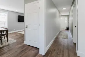 Massive 3BR with Office & Large Living/Dining - Image 5