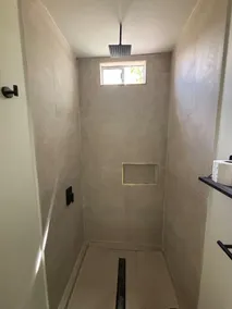 Apartment with pool and heated jacuzzi - Image 3