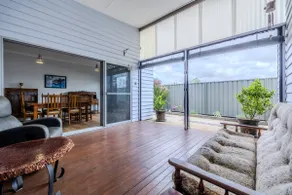 Angove House by the BnB Collection - Image 5