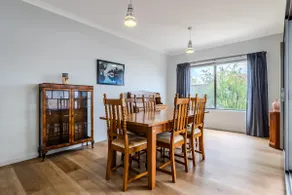 Angove House by the BnB Collection - Image 4