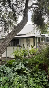 Mundulla Cottage and Cabins *Cottage* - Image 2