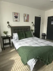 1st Floor 1 Bed Studio - Image 2