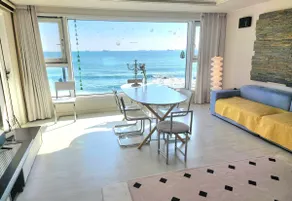 In front of Haebyeon, Dong-gu, Ulsan / Daewangam / Ilsan Beach / Seoldo 34 pyeong, 3 rooms, beach promenade in front of the house - Image 3