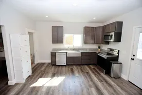 Bungalow near Kimmswick and major HIghways - Image 4