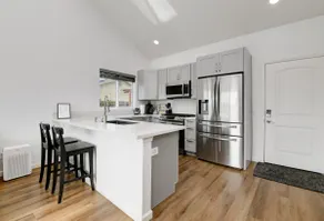 Bright & Spacious | Modern Getaway - Image 3